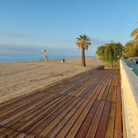 Oasis Cerca De Barcelona Apartment