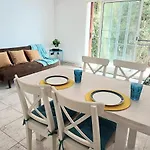 Oasis Cerca De Barcelona